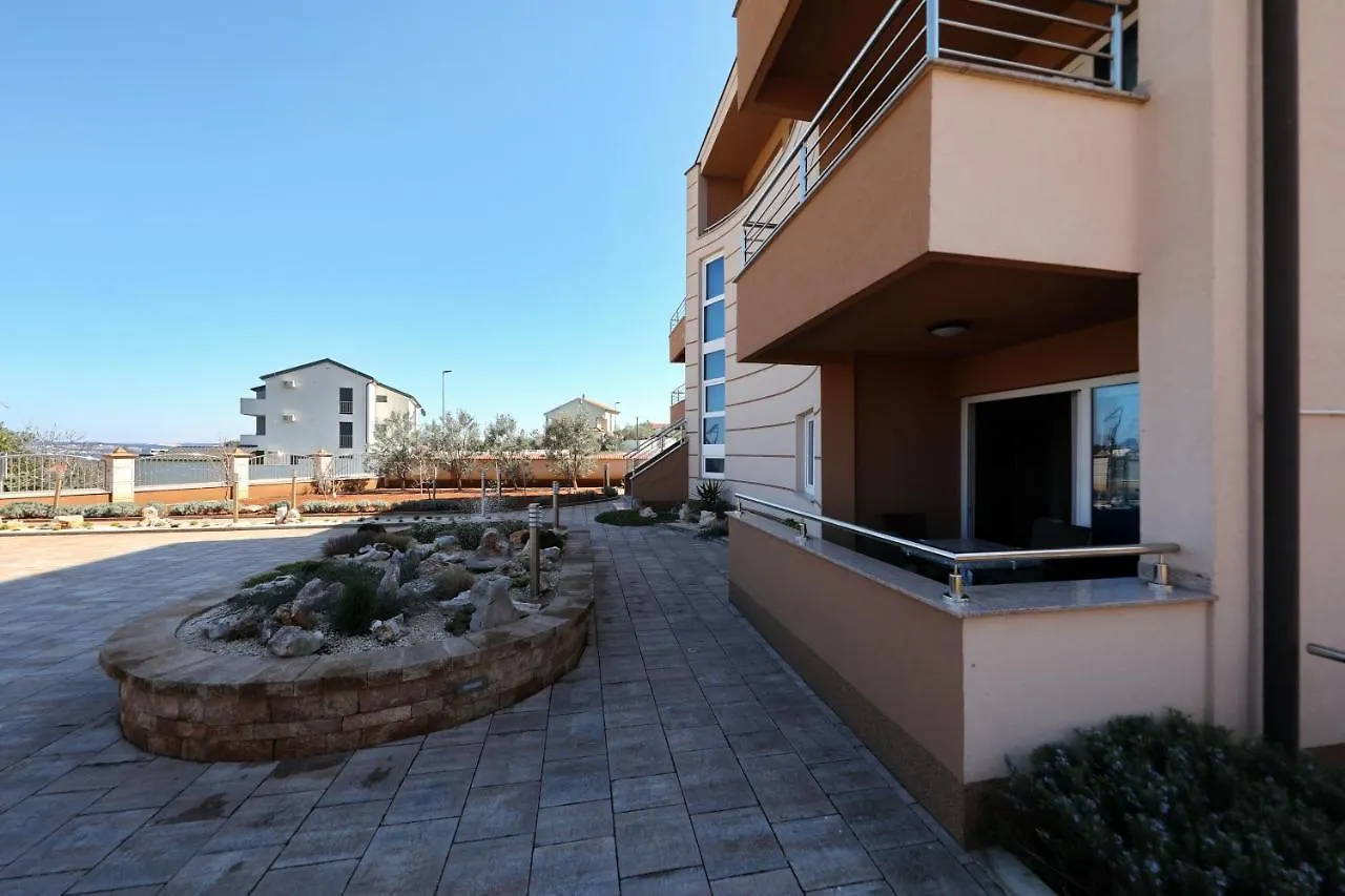 Apartment Dora Preko