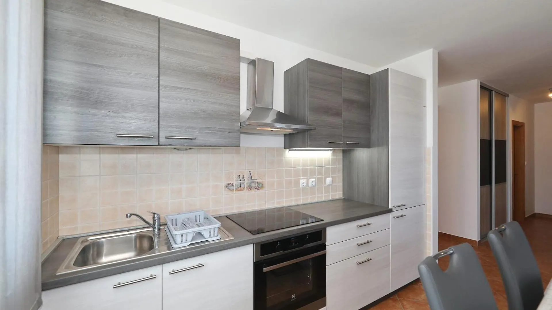 Apartment Dora Preko