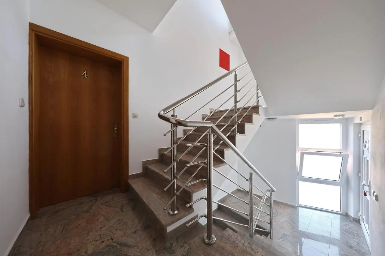 Apartment Dora Preko Kroatië